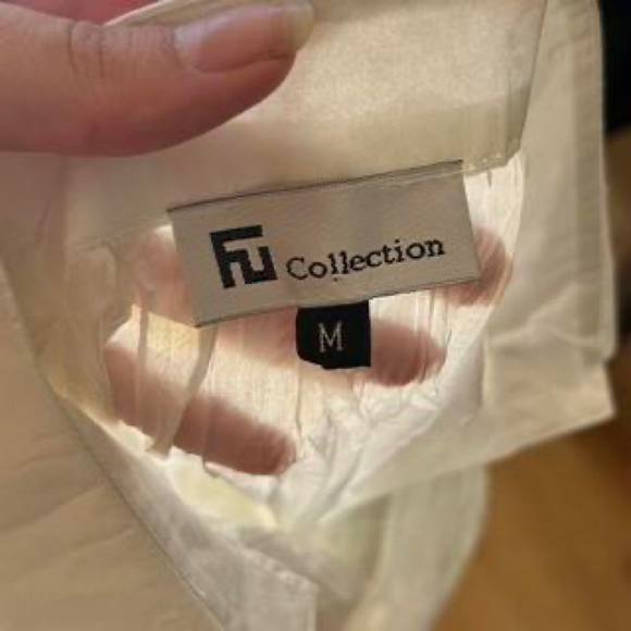 Vintage white cream ruffle crinkle long sleeve button up collared shirt - Picture 5 of 5